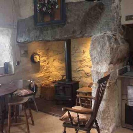 1 Bryn Tirion Uchaf Villa พุชเฮลี ภายนอก รูปภาพ